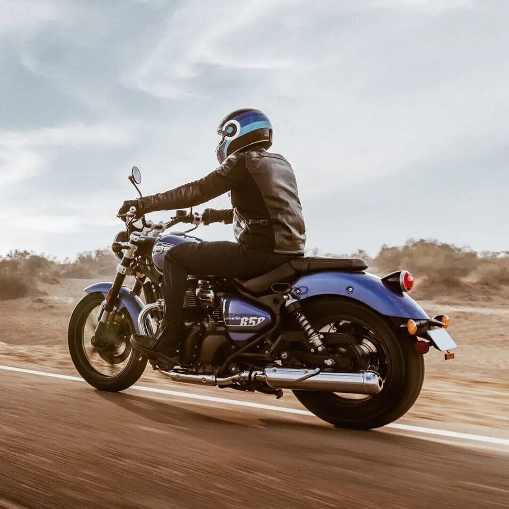 Royal-enfield-bullet
