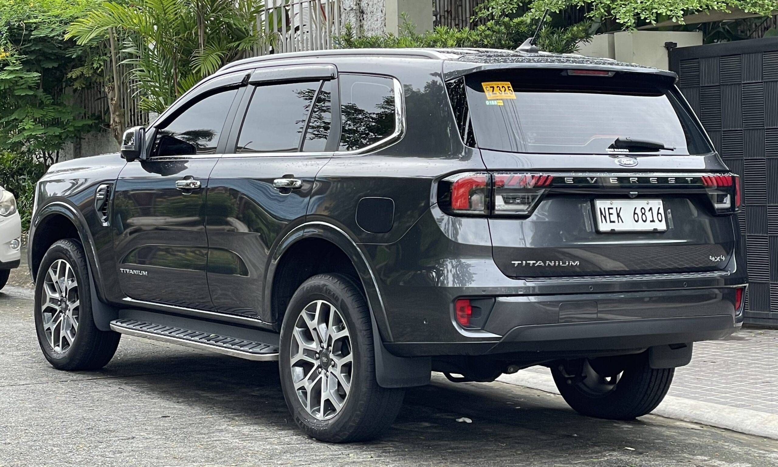 Strong comeback of ford endeavour in 2024