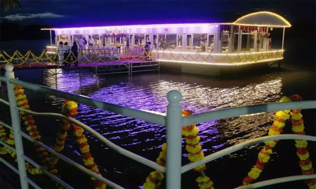 Floating Restaurant Gorakhpur