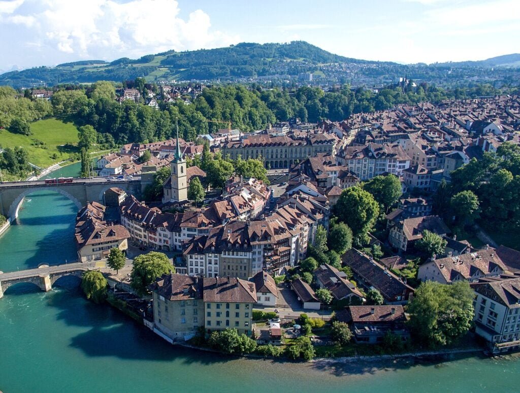 Best Tourist Places In Switzerland