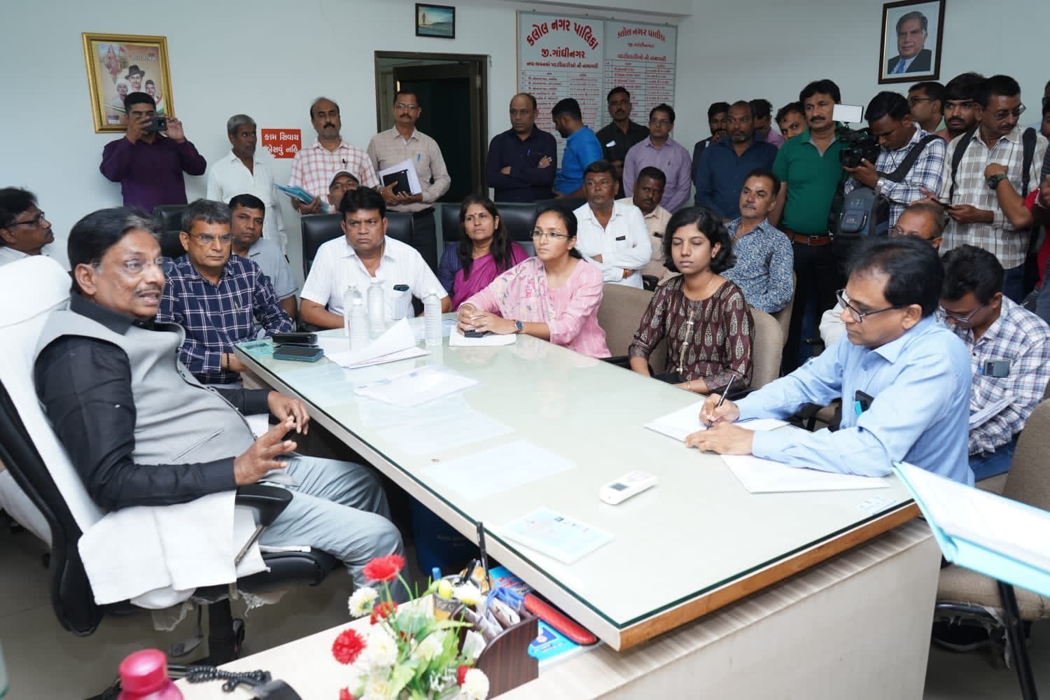 Cholera outbreak in jamnagar gujrat: गुजरात सहित कई राज्यों में हैजा के आतंक के कई मामले सामने आए। 2 Cholera outbreak in jamnagar gujrat
