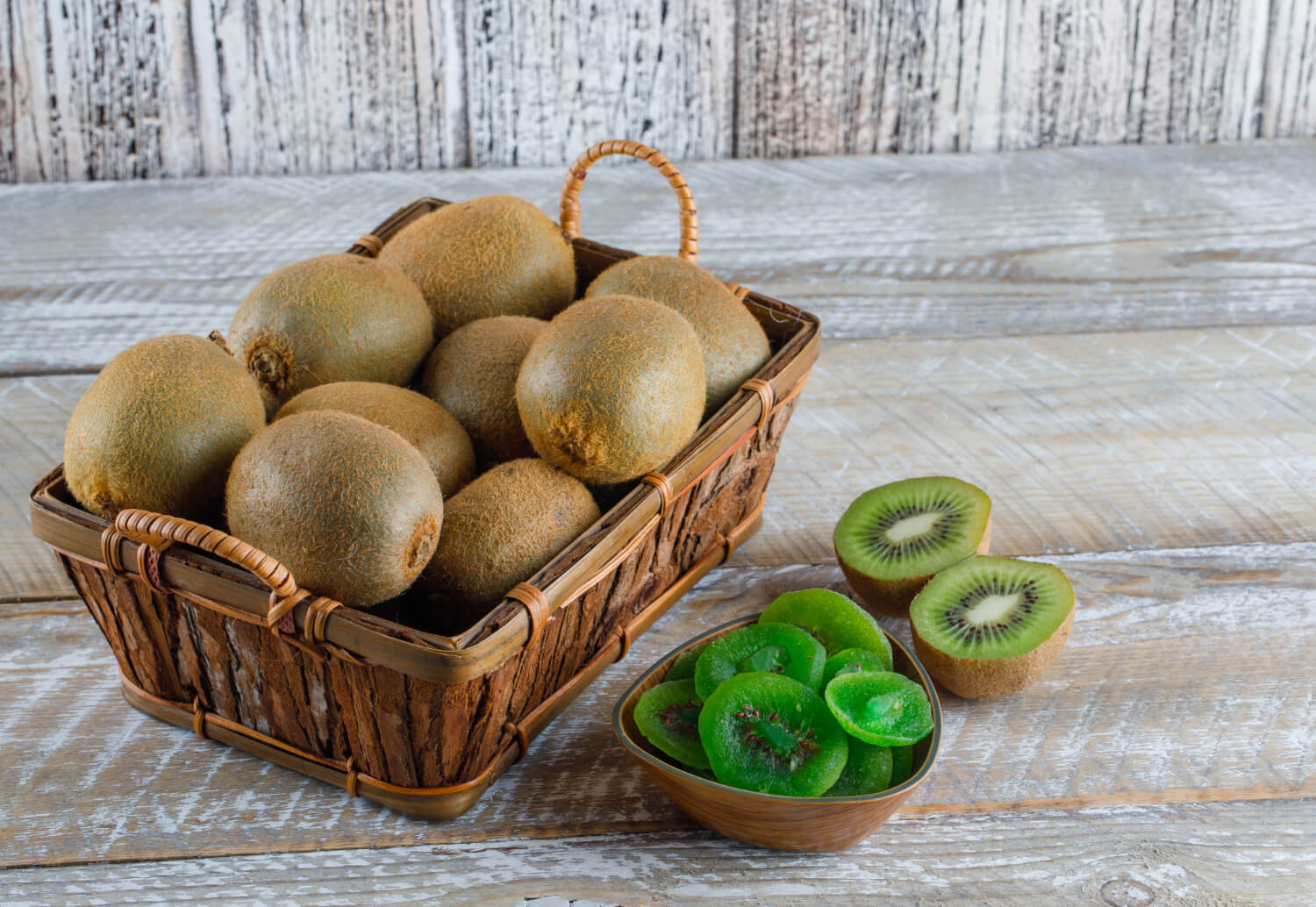 Best winter fruits and their health benefits