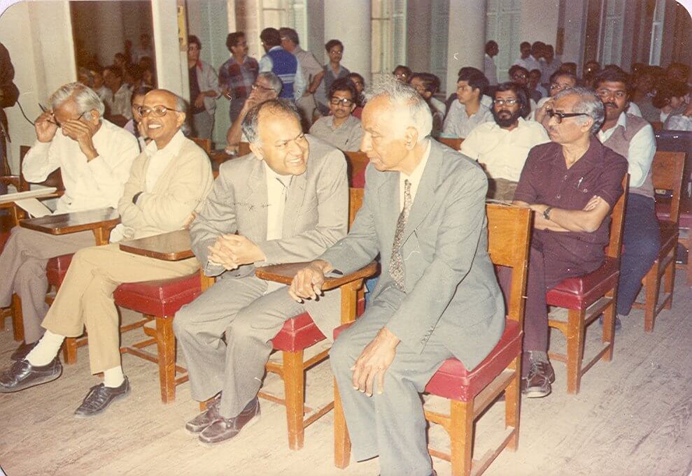 Astrophysicist jayant narlikar passed away