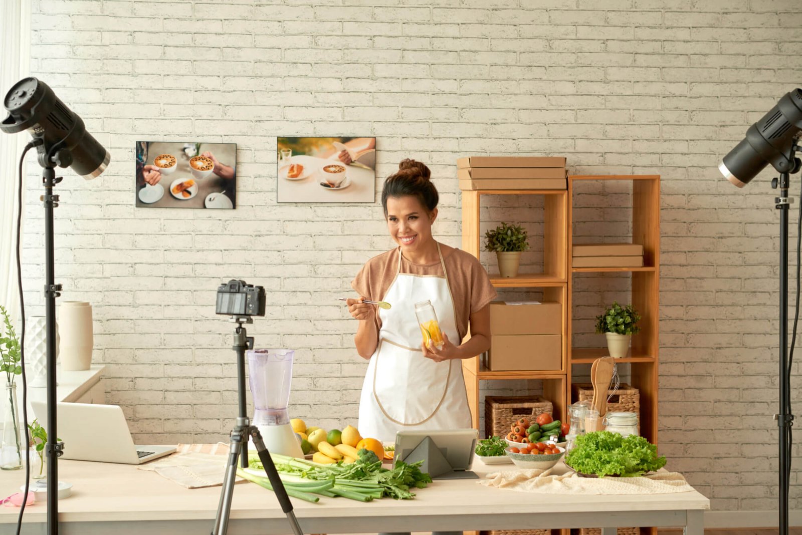 Food vlogger